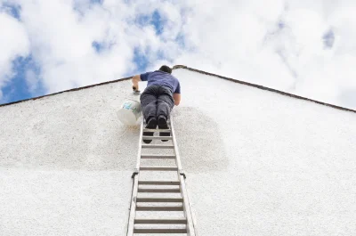 Peinture extérieure à Bouclans — façades et ravalement